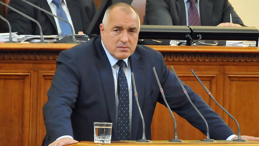 Bulgaristan: "Neden bu kadar çok kar yağıyor ve suçlusu kim?” 1 Bulgaristan Sosyalist Partisi: Son günlerde sanki bir absürt tiyatro sahnesinde yaşıyoruz