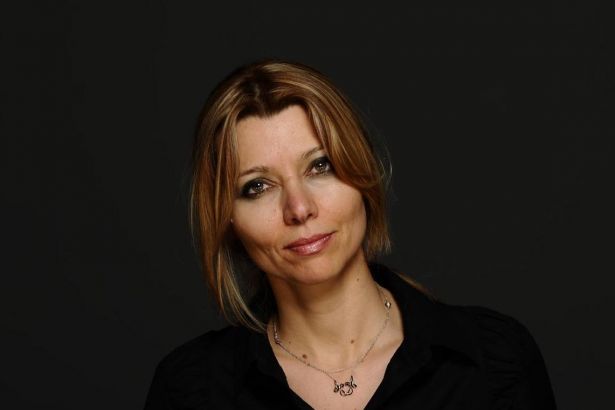 Elif Şafak vereceği oyu açıkladı 3 elif safak 14011