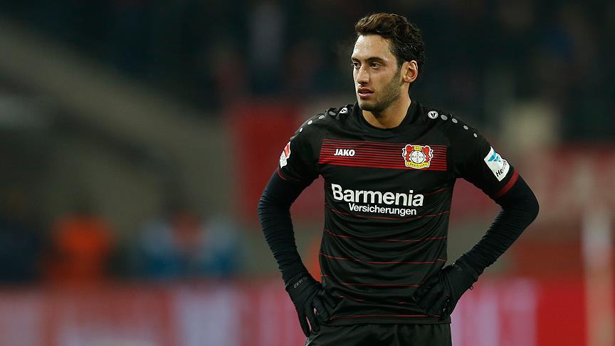 hakan calhanoglu 203461011