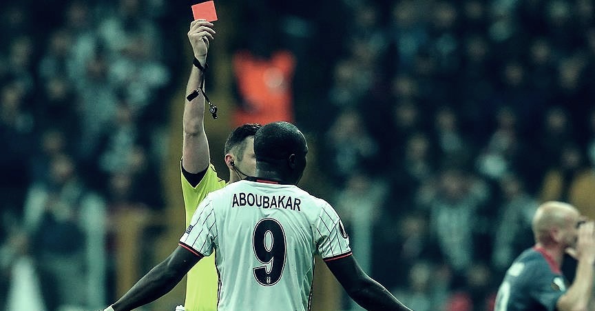 Aboubakar'ın cezası açıklandı 1 aboubakar kirmizi kart 1298471