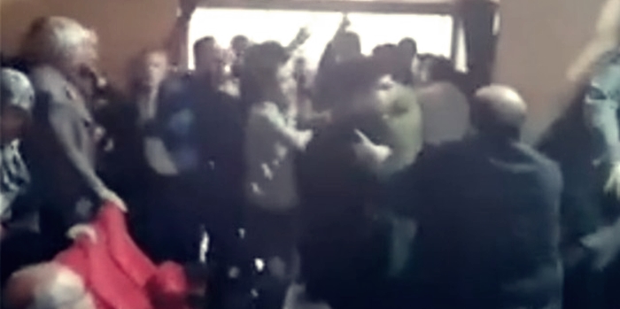Son Dakika! MHP'li muhaliflere bir saldırı da Silifke'de (Video) 1 umit ozdag saldiri silifke
