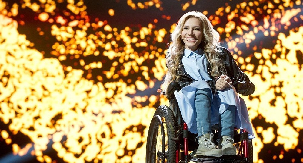 Rusya Eurovision'dan Çekildi 1 Rusya’nın Eurovision adayı Yuliya Samoylova