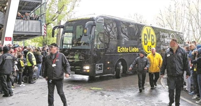 Dortmund-Monaco Maçı Öncesi Patlama