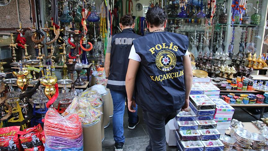 Mahmutpaşa ve Eminönü'de 500 polisle operasyon 1 kacakcilik operasyon eminonu