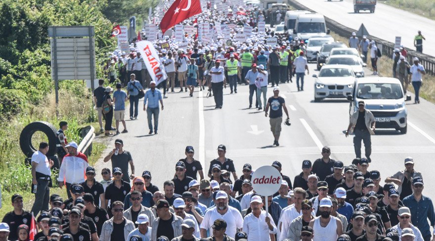 Adalet Yürüyüşünde bir milletvekili daha hastaneye kaldırıldı 1 adalet yuruyusu 129847111
