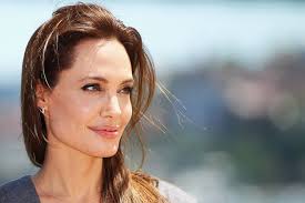 Angelina Jolie Yunan Adalarını Çok Sevdi
