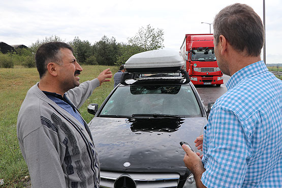 Edirne'deki doluya Mercedes bile dayanamadı 1 edirne dolu