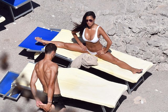 Capri Adasında Romantik Kaçamak 1 Capri Adasında Romantik Kaçamak