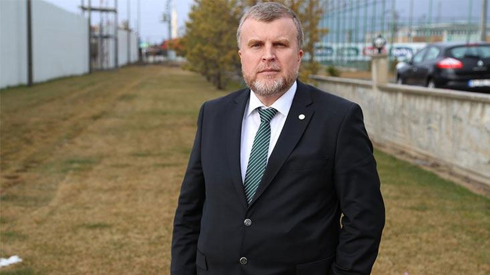 Konyaspor Başkanı ve eski milli futbolcuya FETÖ gözaltısı 1 konyaspor ahmet san feto