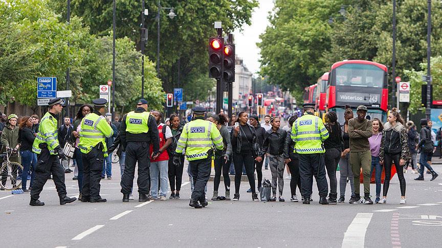 Londra'da polislere yeni donanım 1 londra polis 14711