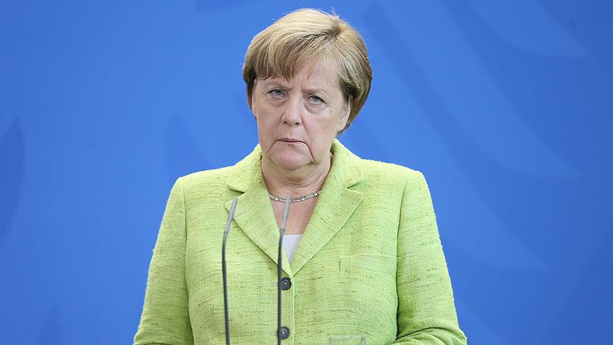 merkel 01284618