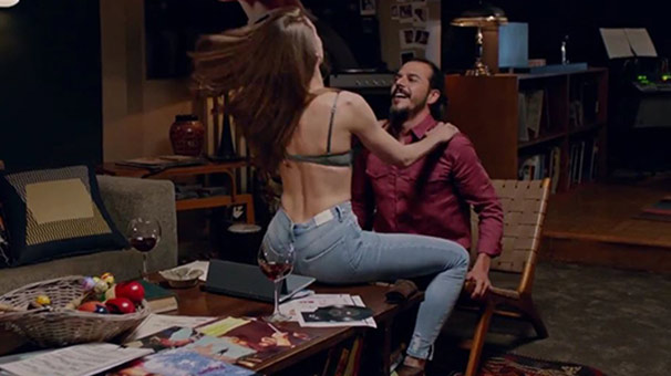 Serenay Sarıkaya gidiyor mu? 1 Serenay Sarıkaya Fi