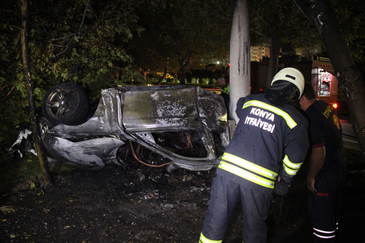 Konya'da kaza yapan otomobil yandı: 3 ölü, 2 yaralı 1 konya trafik kazasi