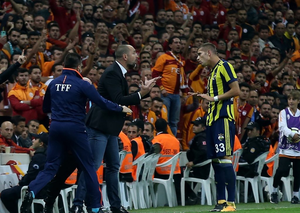galatasaray fenerbahce derbisi
