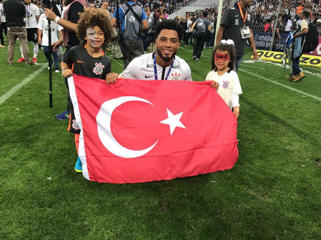 colin kazim corinthians