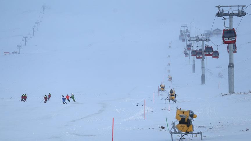 Erciyes'te kayak sezonu başladı 1 erciyes kayak
