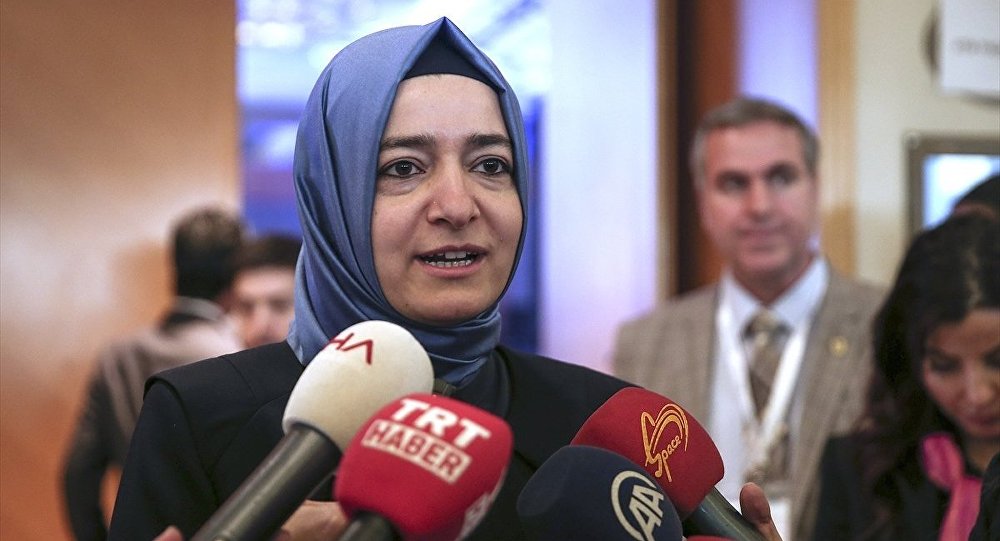fatma betul sayan kaya 124618727