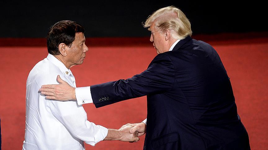 Trump, Obama ve ABD'ye küfür eden Duterte ile görüştü! "Çok iyi ilişkimiz var" 1 trump duterte