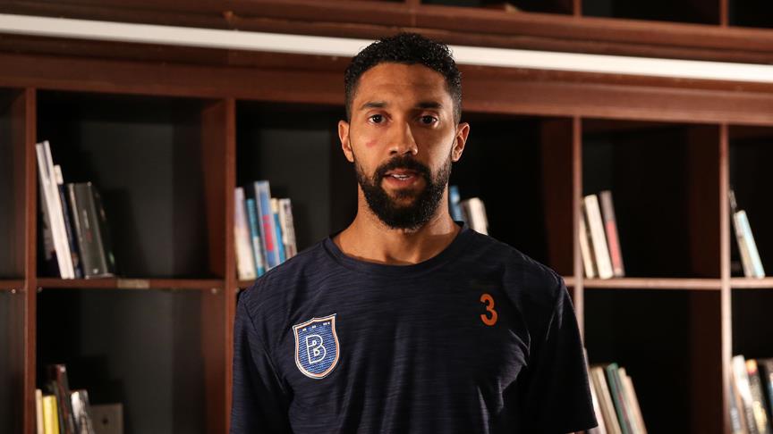 Gael Clichy: Türk futbolcular çalışmıyor! Kafa yapılarını da geliştirmeleri gerek 1 Clichy