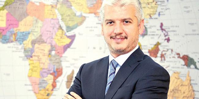 FETÖ'den aranan ünlü iş adamı Kadiroğlu teslim oldu 1 FETOden aranan is adami Kadiroglu teslim oldu