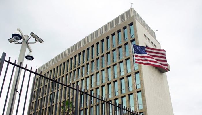 ABD Küba’daki diplomat sayısını azaltıyor