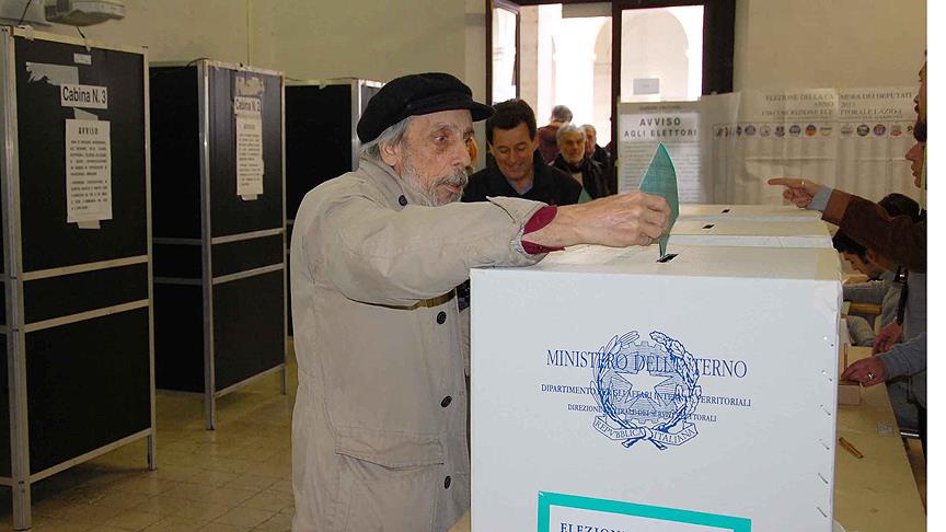 İtalya sandık başında!