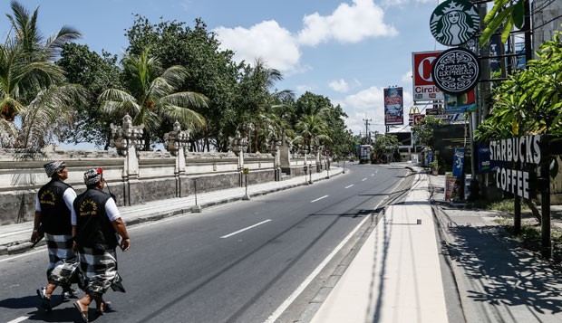 Sessizlik Bayramı ! Balayı Adası Bali’de Hayat Duracak