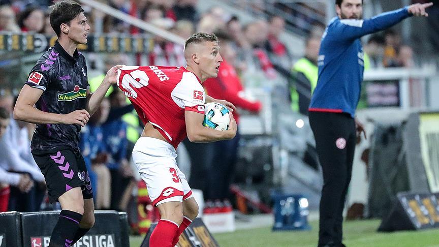Penaltı için soyunma odasından geri sahaya çıktılar! 1 bundesliga var
