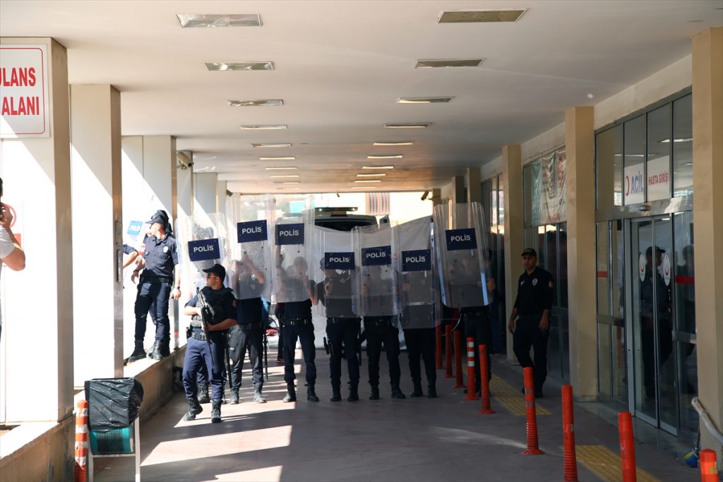 polis hastane