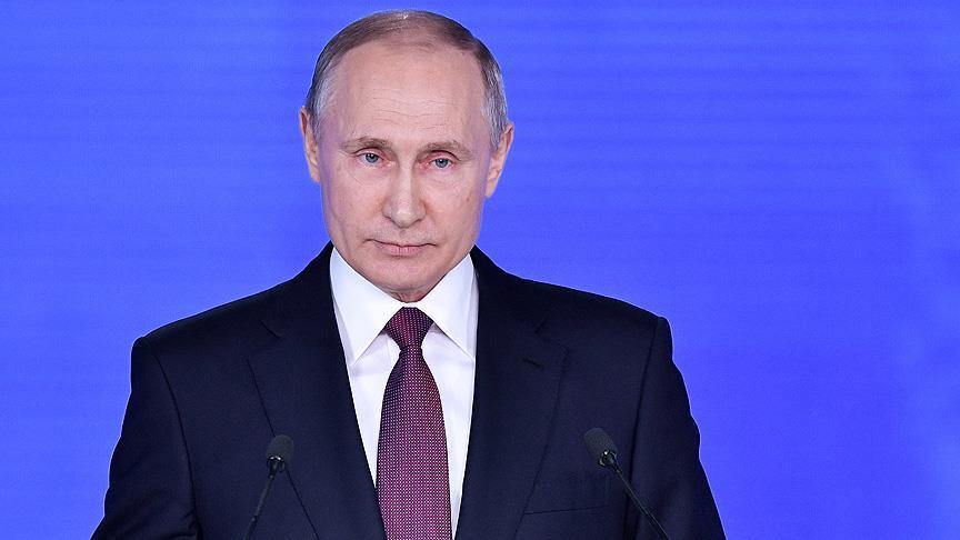 Rus lider Vladimir Putin 11 generali görevden aldı