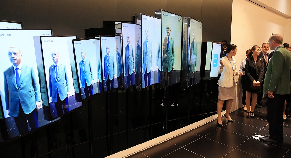 Erdoğan Samsung tesislerinde 1 erdogan samsung guney kore