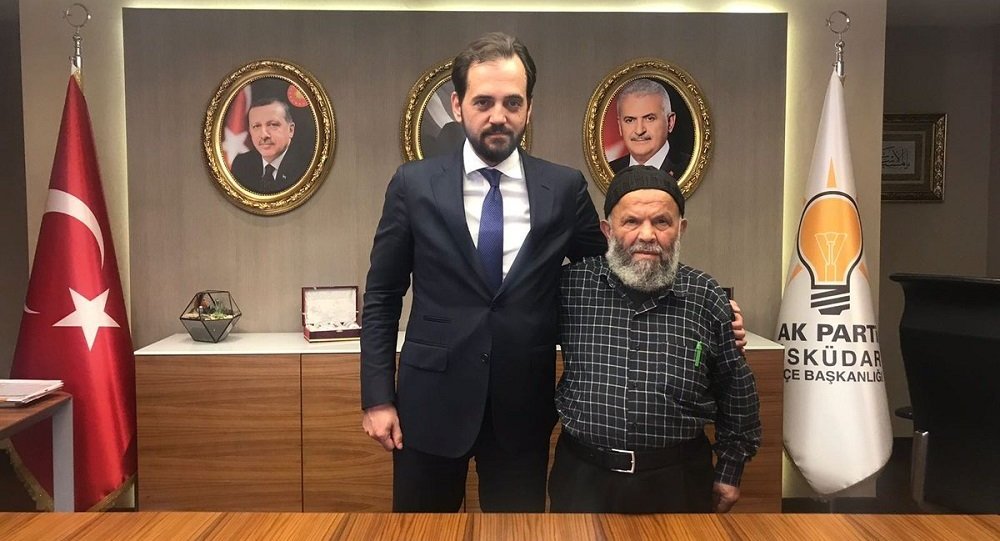 "Laiklik elden gidiyeah, 155'i ararım" diyen sosyal medya fenomenine AKP sahip çıktı 1 laiklik elden gidiyeah