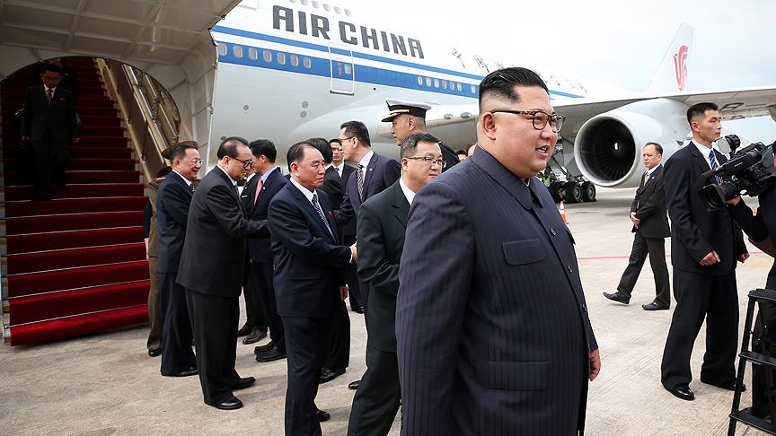 Kuzey Kore lideri Kim Jong-un tarihi zirve için Singapur’da