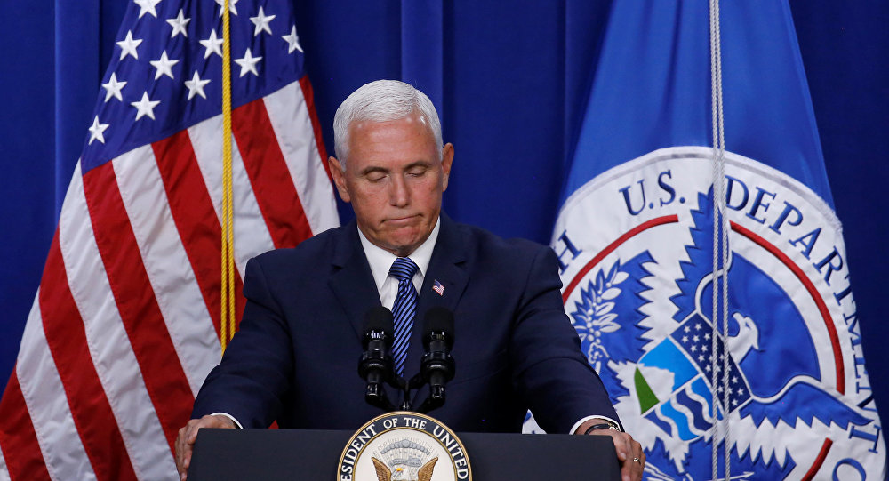 Mike Pence'ten Hakan Atilla sorusuna garip cevap 1 mike pence 1924871