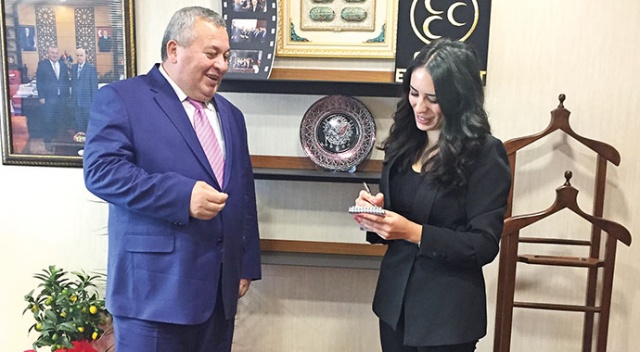 Gazeteciye bağıran milletvekili: "Lan demedim la dedim" 1 cemal enginyurt 129471