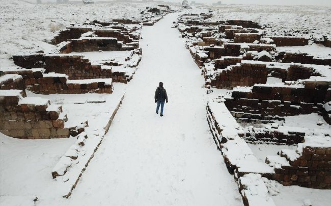 Ani harabeleri karlar altında bir başka güzel (Foto Galeri) 12 ani harabeleri 8
