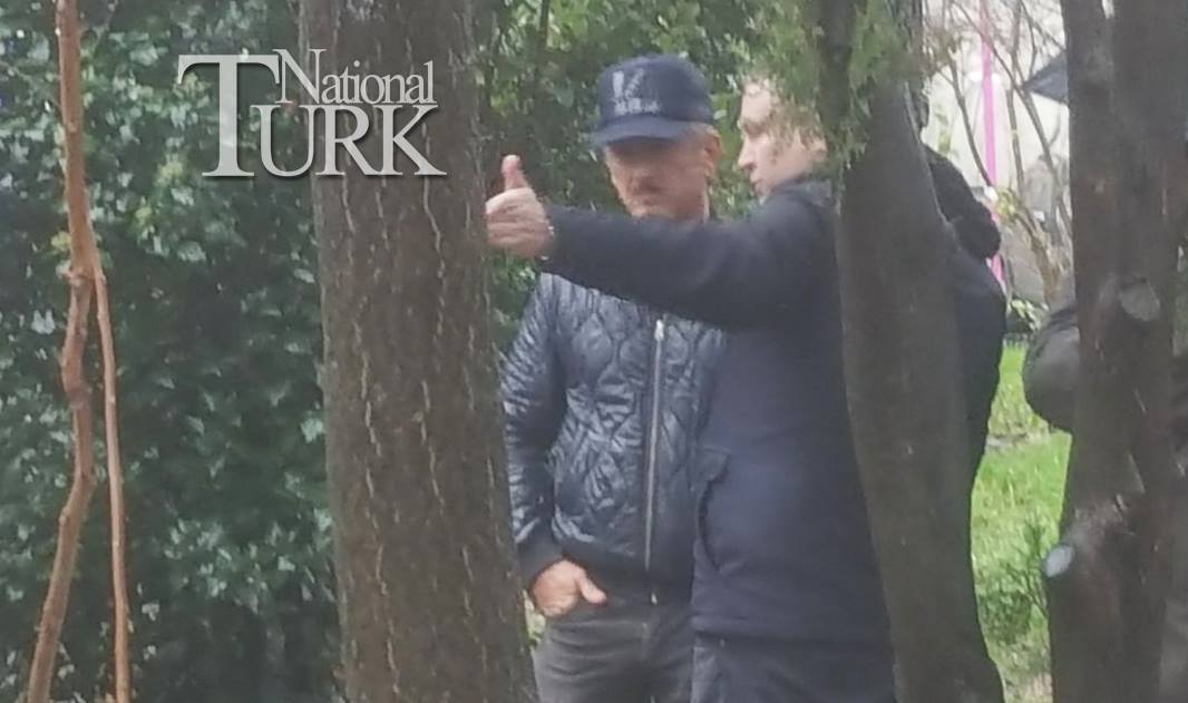 Konsolosluk önünde çekim yaptı! Sean Penn İstanbul'da 1 sean penn istanbul