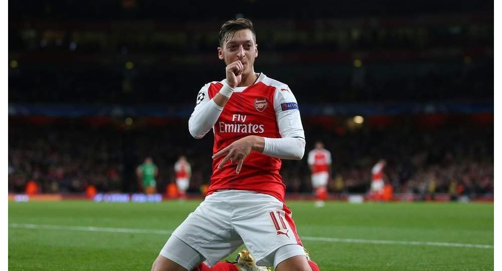 mesut ozil 01246981