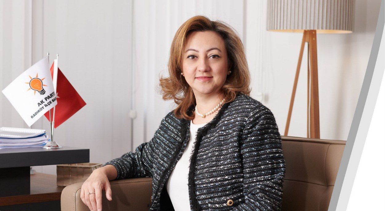 Kadıköy'de CHP hakimiyeti devam edecek mi? 2019 Yerel Seçimleri Kadıköy adaylarını tanıyalım 4 AKP Kadıköy adayı Özgül Özkan Yavuz