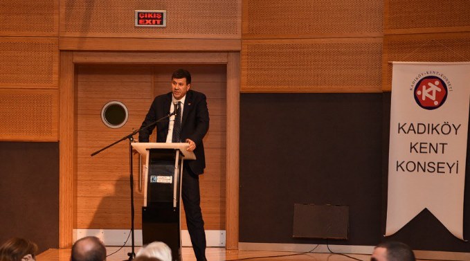 Kadıköy'de CHP hakimiyeti devam edecek mi? 2019 Yerel Seçimleri Kadıköy adaylarını tanıyalım 2 CHP'nin Kadıköy adayı Şerdil Dara Odabaşı