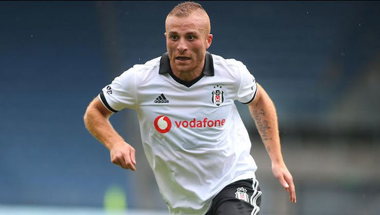 gokhan tore 19824711