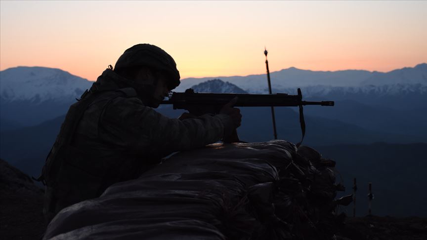 Irak sınırında 4 şehit 6 yaralı 1 asker sehit