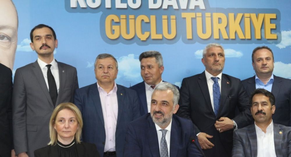 AKP yönetimi istedi, İl Başkanı istifa etti 1 akpkocaeli