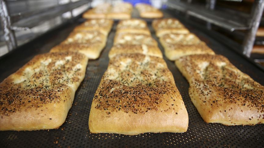 İstanbul'da Halk Ekmek pidesi yine 1 lira 1 halkekmekpide