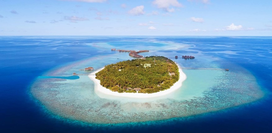 Baa Atoll’ün en yeni ve gözde otellerinden Vakkaru Maldives