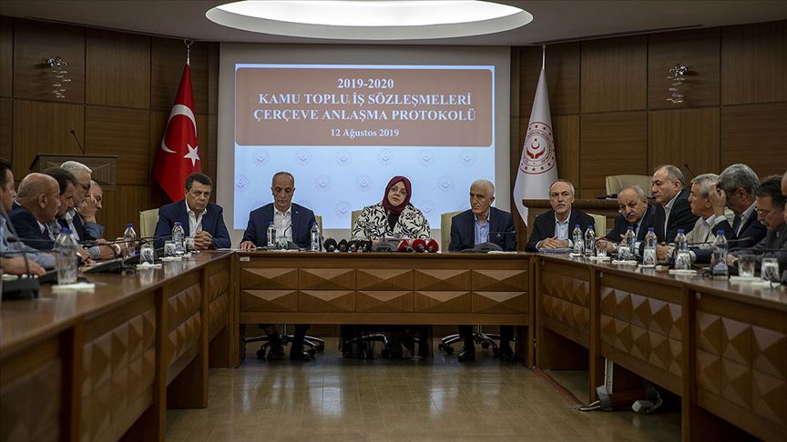 Hükümet ile Türk-İş anlaşmaya vardı 1 kamu iscileri zam