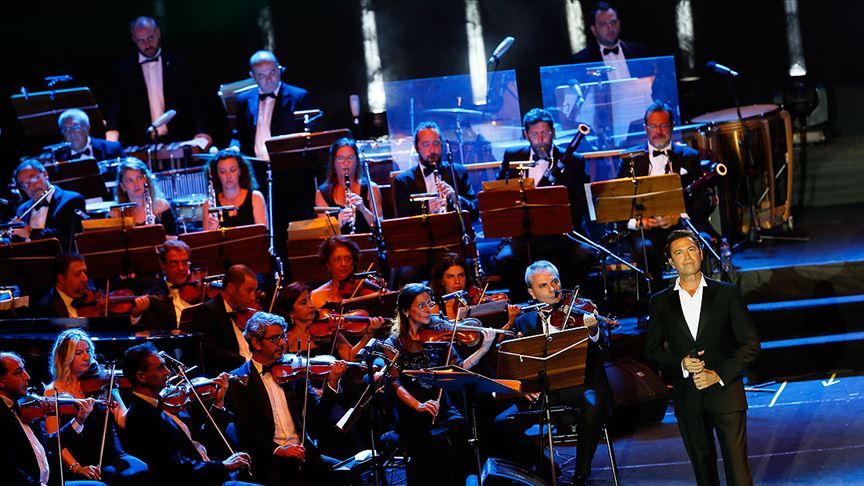 Efes Festivali Frangoulis konseriyle başladı 1 mario frangoulis