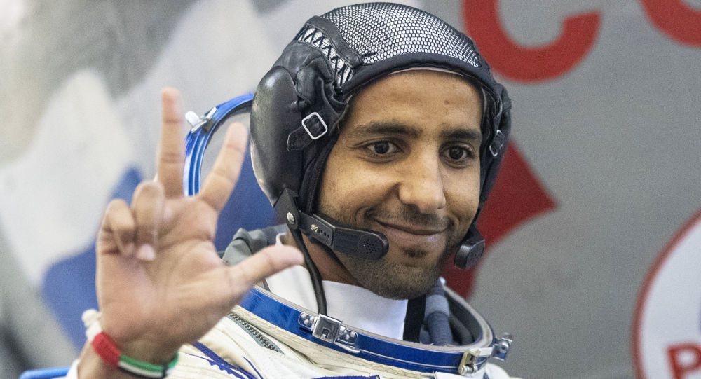 Arap astronot için kitapçık hazırlandı: Kıbleyi nasıl bulacak, nasıl namaz kılacak? 1 arap astronot
