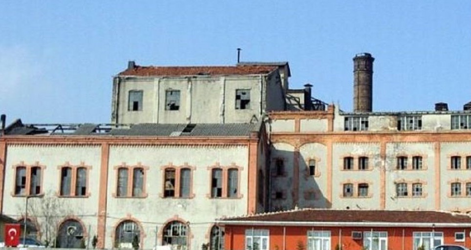Diyanet kültür varlığı statüsündeki bira fabrikasına mescit yapacak! 1 bomonti bira fabrikasi