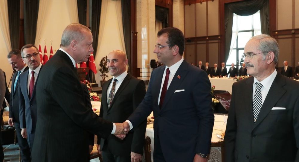 İmamoğlu: Oturduğumuz yerler belliydi, onu Cumhurbaşkanlığı araştırsın 1 imamoglu erdogan 90909373